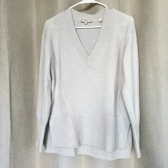 Vince Cashmere Gray V-neck Ribbed Hem Long Sleeve Sweater S